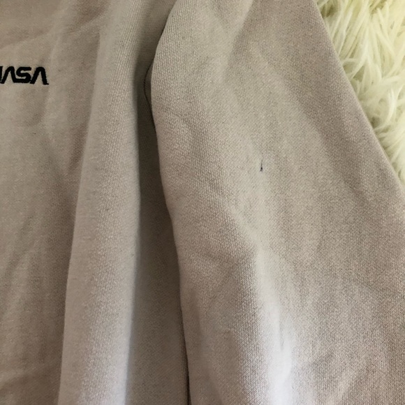 Hoodie (Free 3 Mystery Clothing ) - Picture 12 of 12